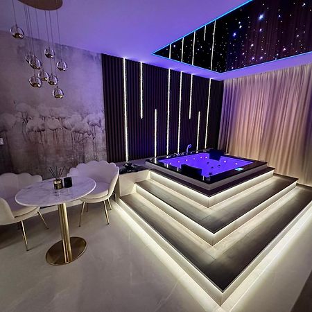 Masarska 8 Vip Apartamenty Jacuzzi Cracovie Extérieur photo