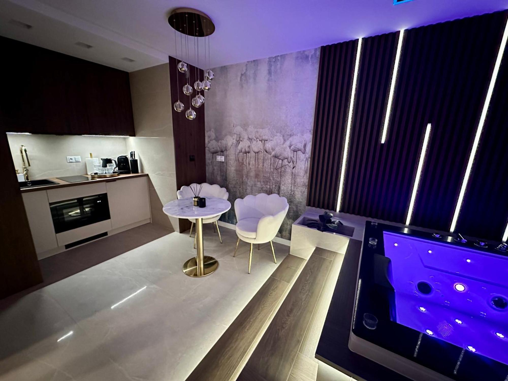 Masarska 8 Vip Apartamenty Jacuzzi Cracovie Extérieur photo
